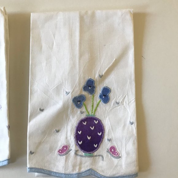 Lillian Vernon Hand Towels Set of 2 New Easter - Picture 4 of 11